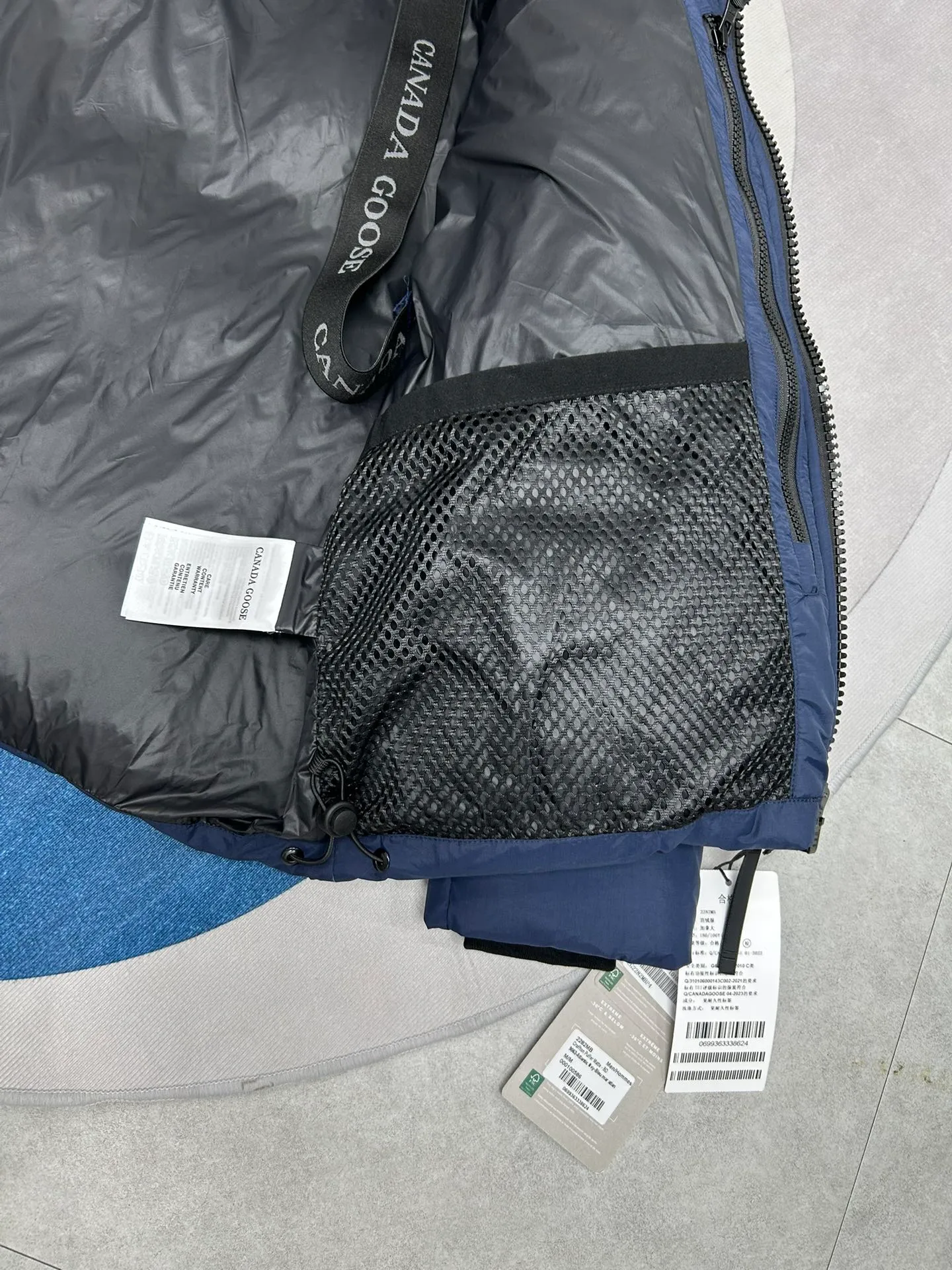 P980 Top Version 2282MB Crofton Puffer New Matte Men's Jacket Down Color: Dark Blue Black Label. Size: S M L XL XXL.